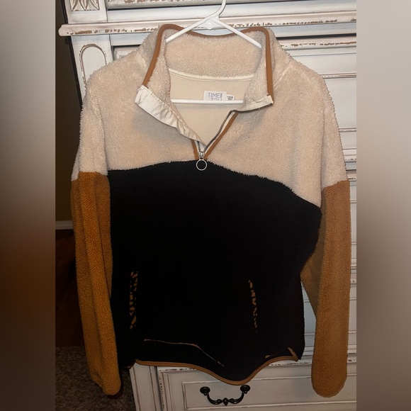 Time and Tru Tops - Ladies Sherpa Quarter Zip